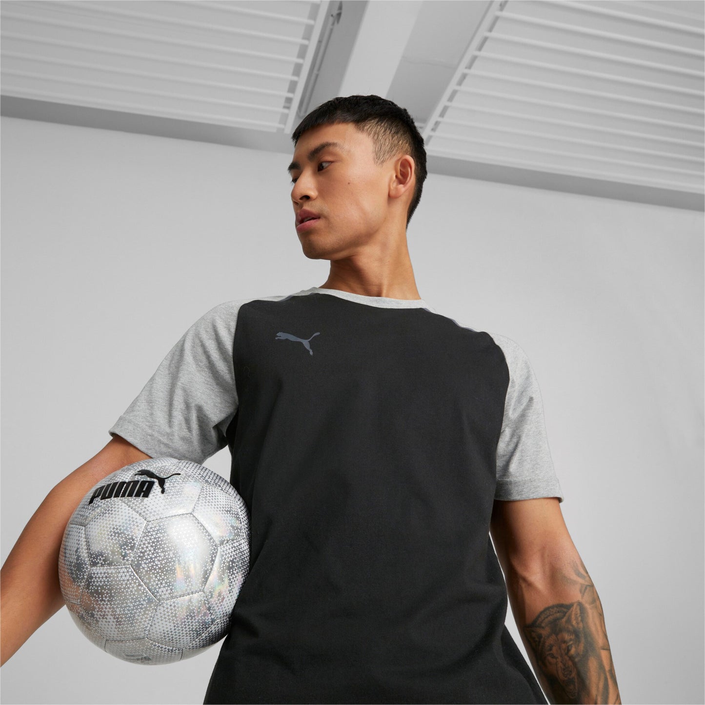 teamCUP Casuals Tee Crna