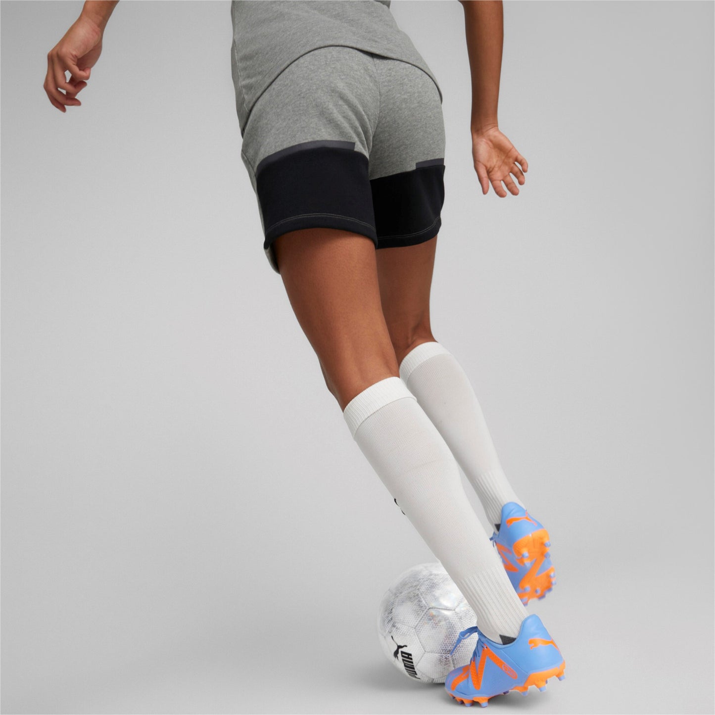 teamCUP Ležerne kratke hlače Wmn Siva